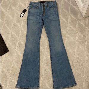 Veronica Beard Beverly 10” Skinny Flare Jean